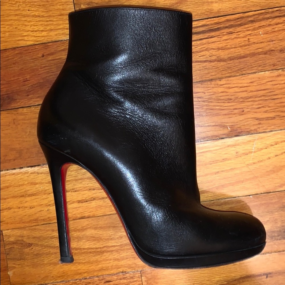 Christian Louboutin 👠 black booties